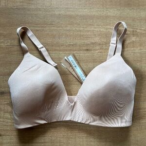 WIRELESS FORM TSHIRT BRA